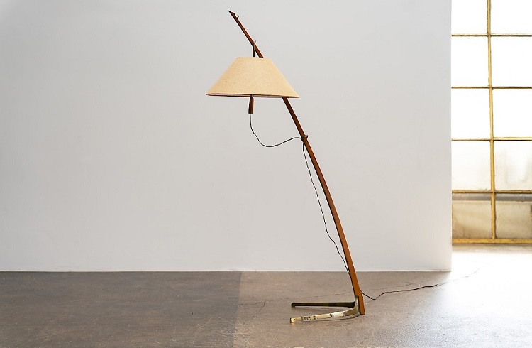 Model standing lamp, Sumber: adoremodern.com