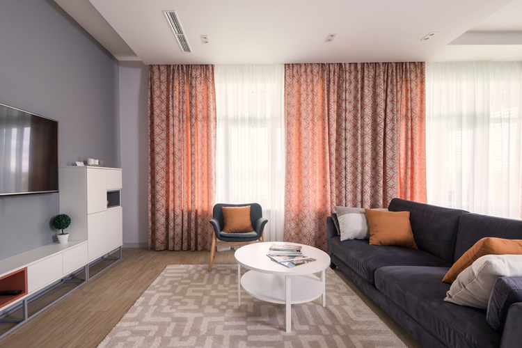 Karpet sewarna dengan interior, Sumber: pexels.com